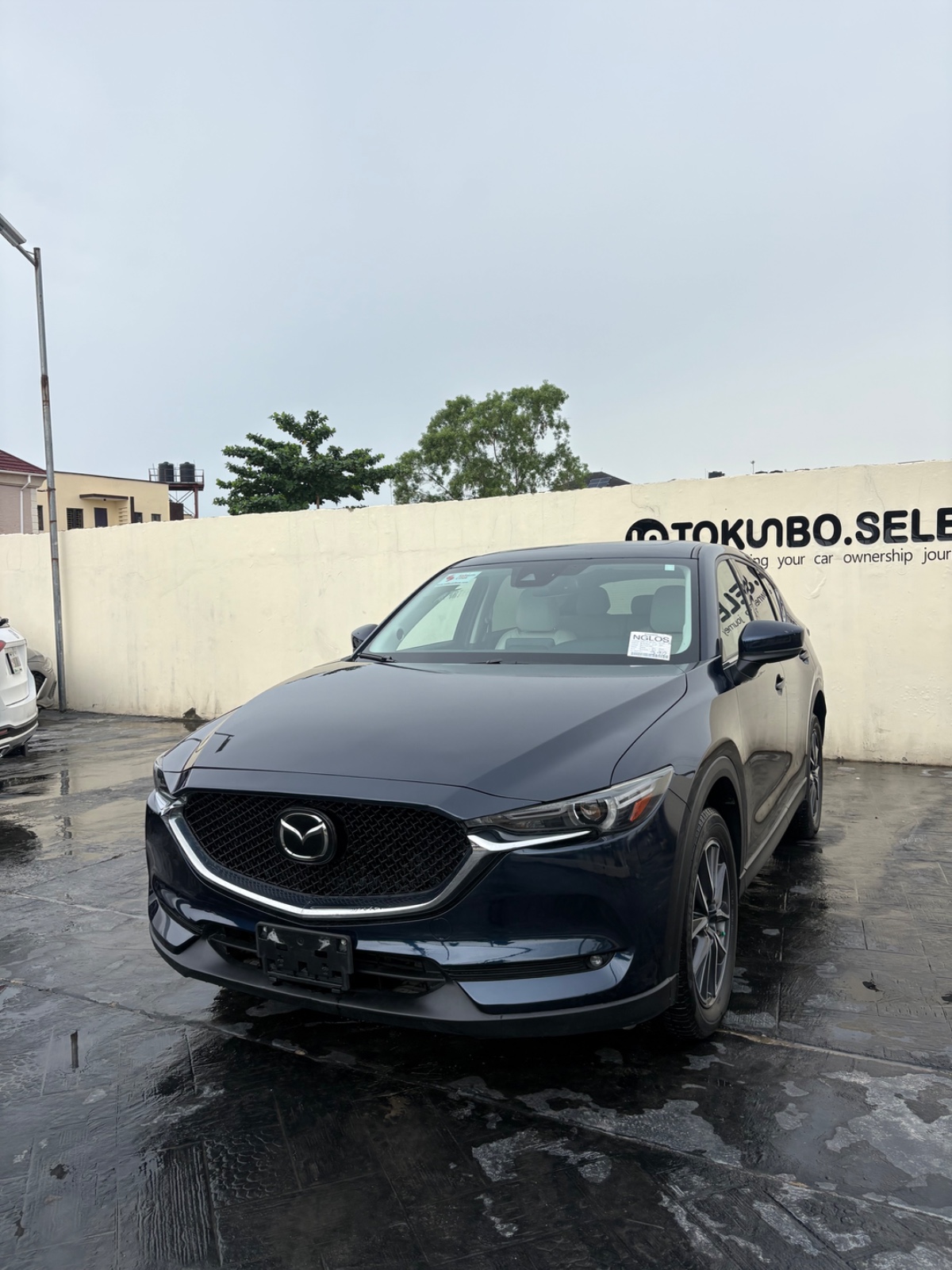 Full journey from Chicago South auction to final delivery in Africa.
